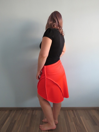 softshelová růžovo-oranžová sukně prošívaná 2.jpg